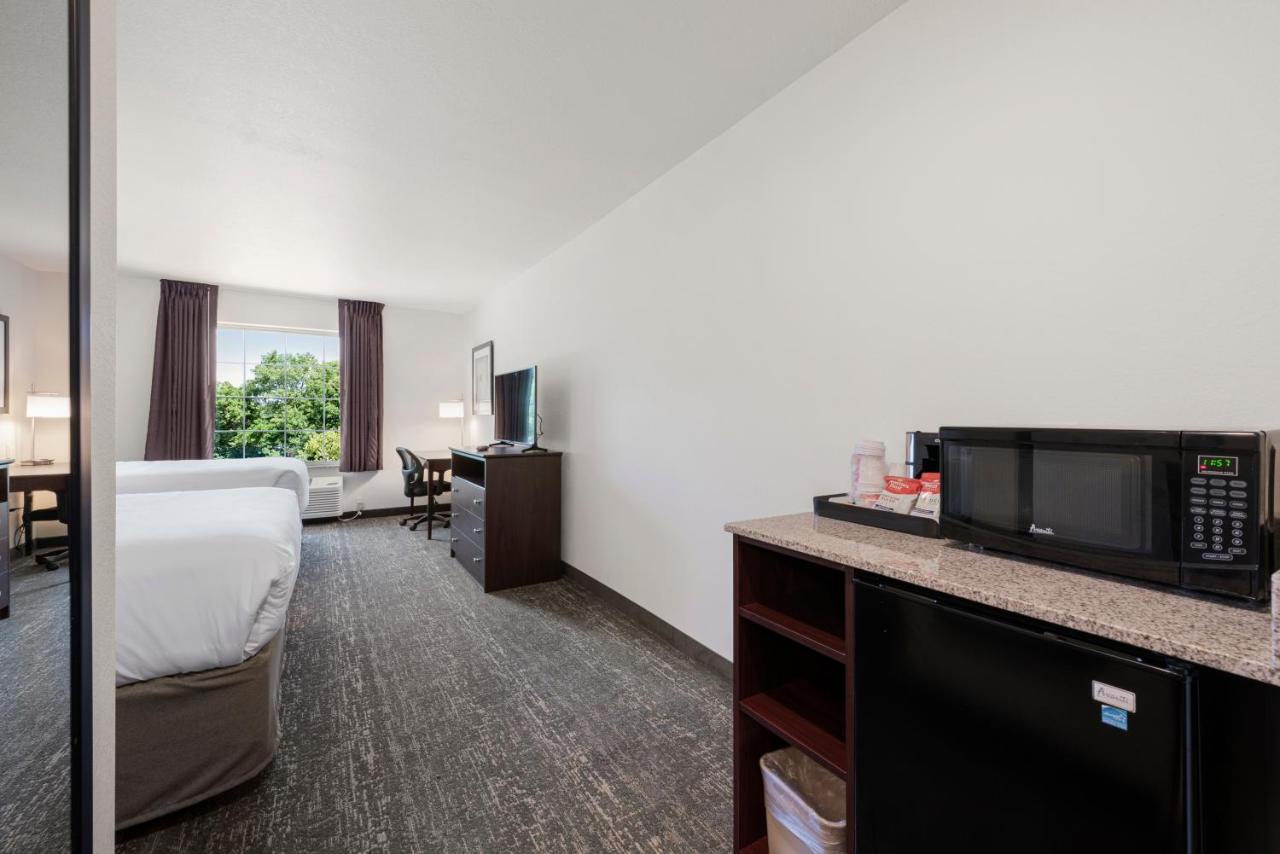 Cobblestone Hotel & Suites - Urbana Dış mekan fotoğraf