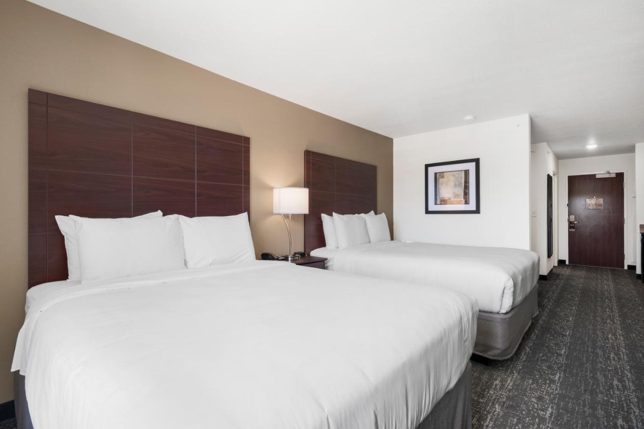 Cobblestone Hotel & Suites - Urbana Dış mekan fotoğraf