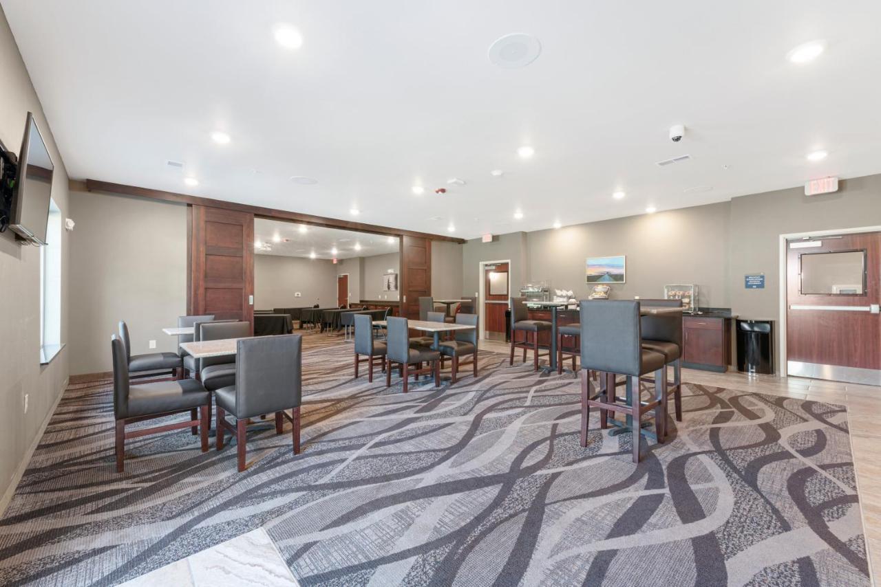Cobblestone Hotel & Suites - Urbana Dış mekan fotoğraf