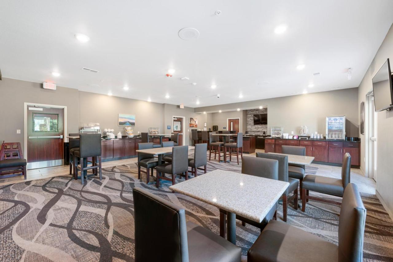 Cobblestone Hotel & Suites - Urbana Dış mekan fotoğraf
